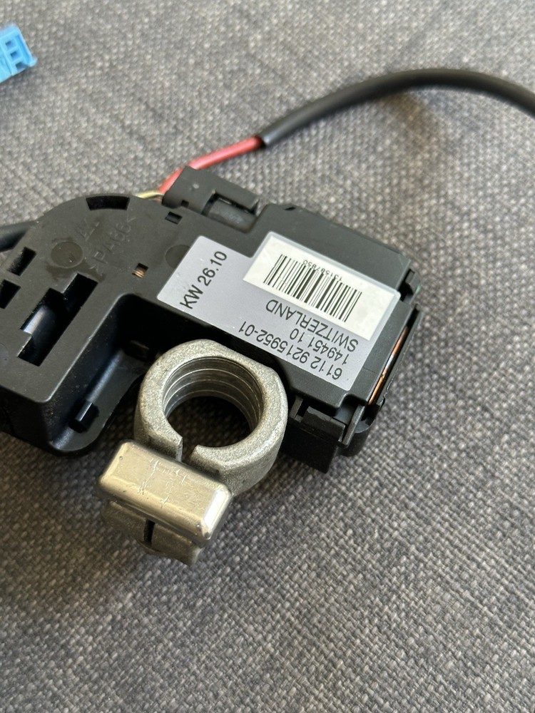 OEM BMW 3 E90 E91 E92 E93 Negative Battery Cable IBS Terminal 61129164352