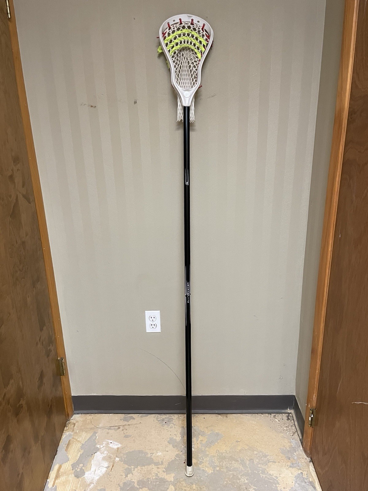 Warrior Kryptolyte Lacrosse Stick Defender Defense 60" Shaft w/ Head