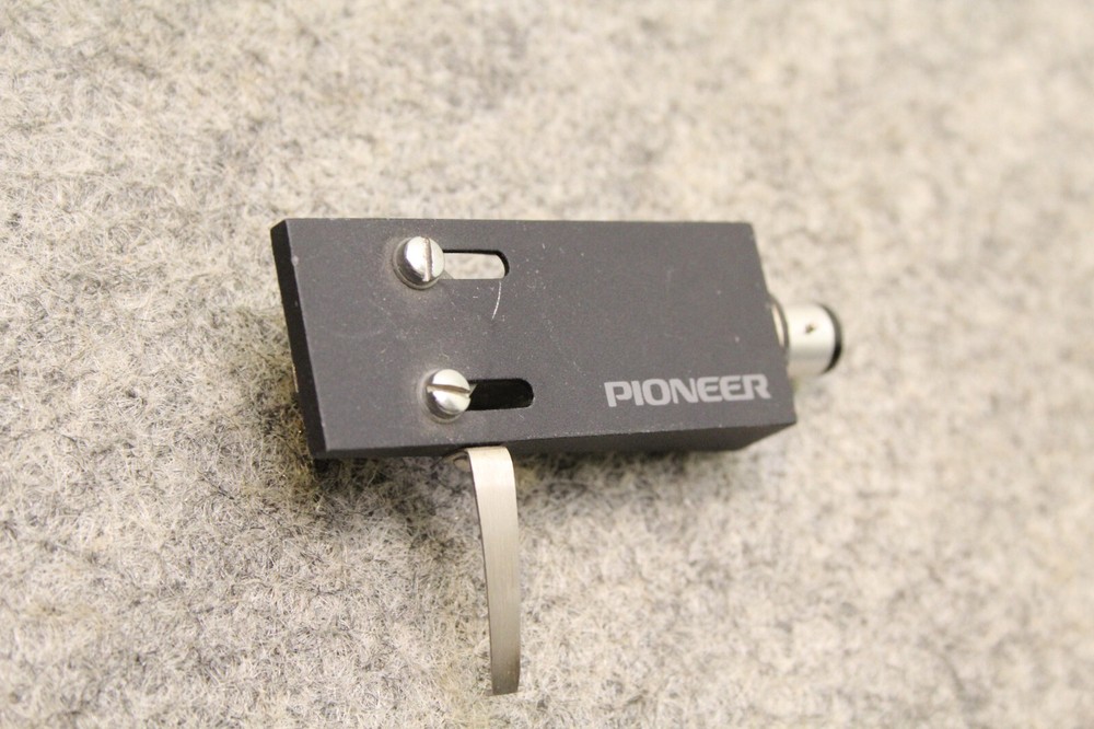 Pioneer Black Turntable Headshell