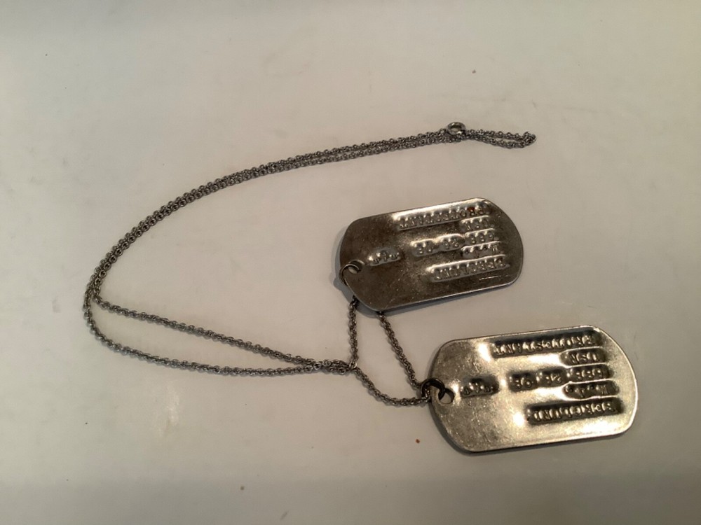 VINTAGE PAIR WWII U.S. NAVY DOG TAGS w/ STERLING SILVER CHAIN PROTESTANT