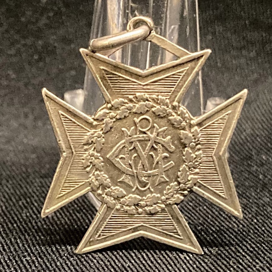 DELICATE ANTIQUE HERALDIC CROSS WITH MONOGRAM INITIALS SILVER "R. U. C. M." ??