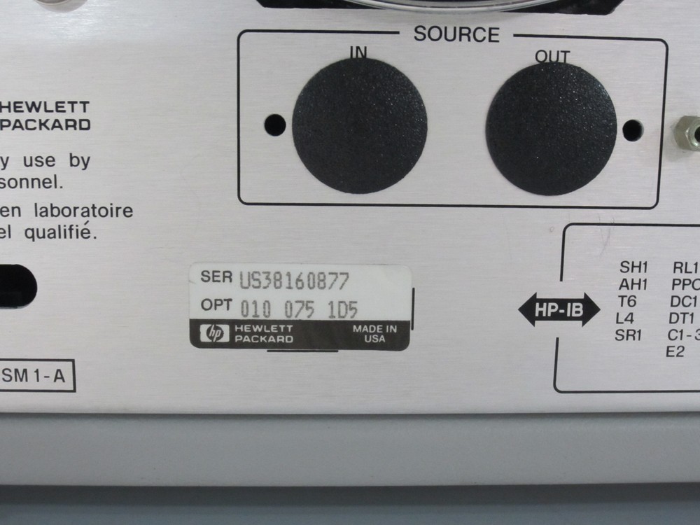 HEWLETT-PACKARD 8753E NETWORK ANALYZER 30kHx - 3GHz OPTIONS 010; 075; 1D5