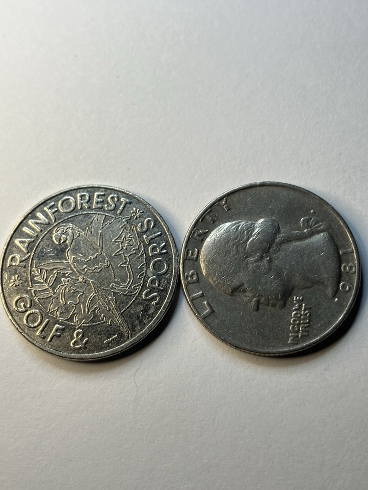 Scarce Rainforest Cafe Arcade Token #uh1