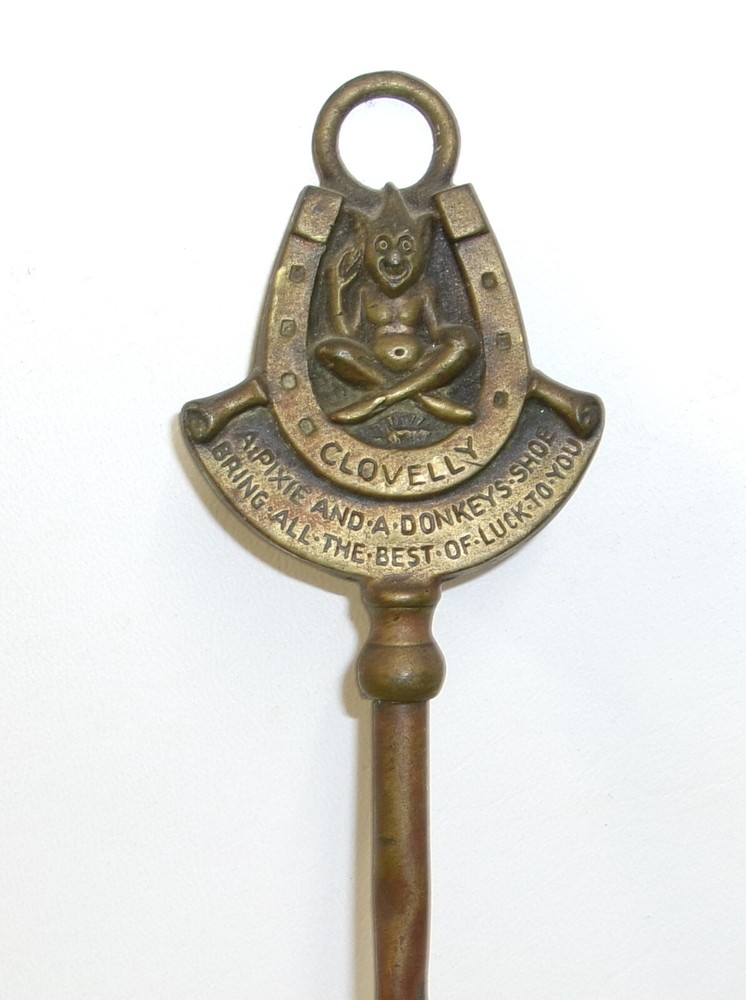 Vintage Clovelly Pixie & Donkey Shoe Fireplace Toasting Fork