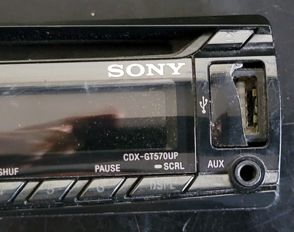 SONY CDX-GT570UP FACEPLATE ONLY