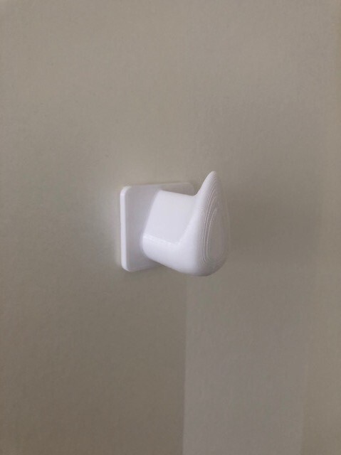 Tennis Racket Wall Mount Hanger