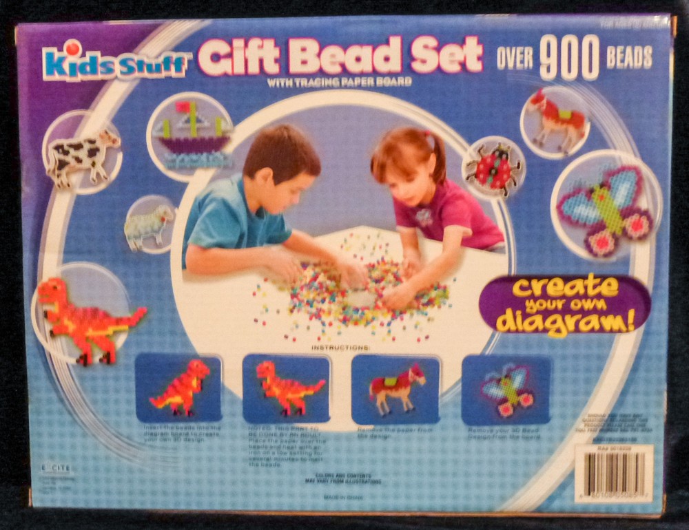 KidsStuff Over 900 Bead Craft Kit Plus Trace Create 3D Designs Ages 5+