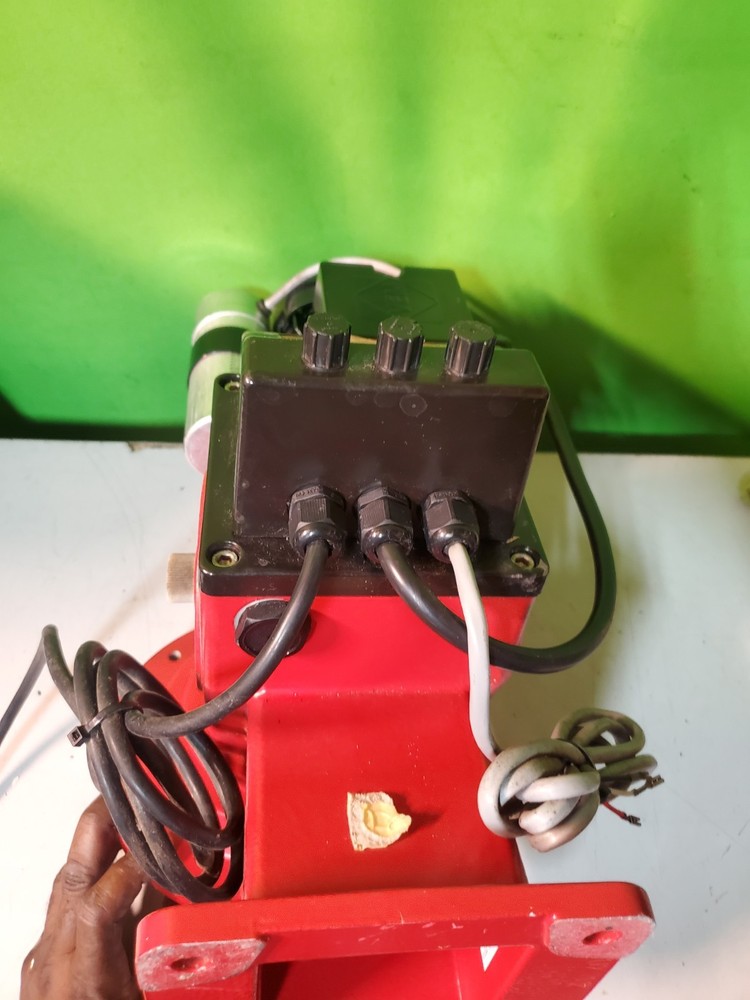 LUTZ-JESCO MODEL DX300