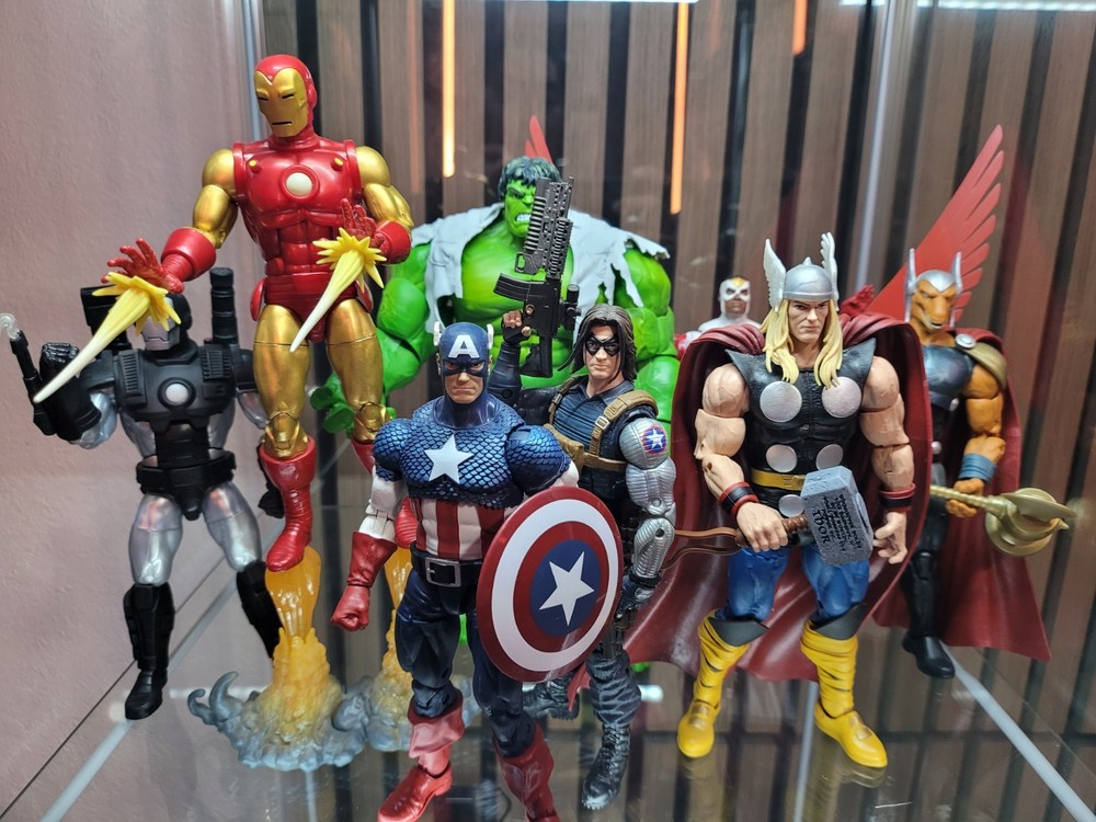 Marvel Legends Avengers Lot