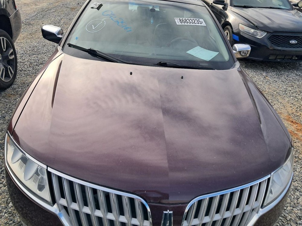 MKZ 2011 Glove Box 4902259