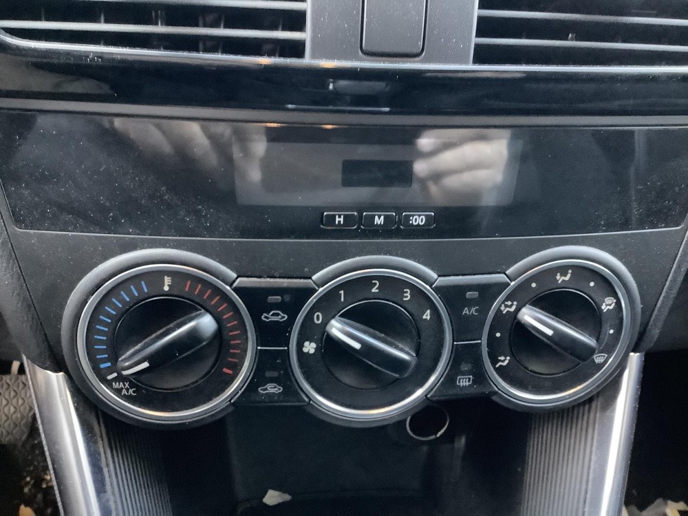 Used A/C Selector Switch fits: 2015 Mazda CX-5 manual control Grade A