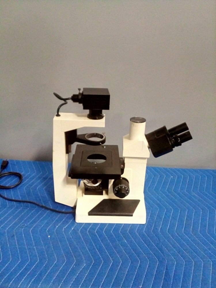 Nova Microscope IN833 w/ 4 Objectives PL L 40, PL L 25, PL L 10, Plan 2 PHP