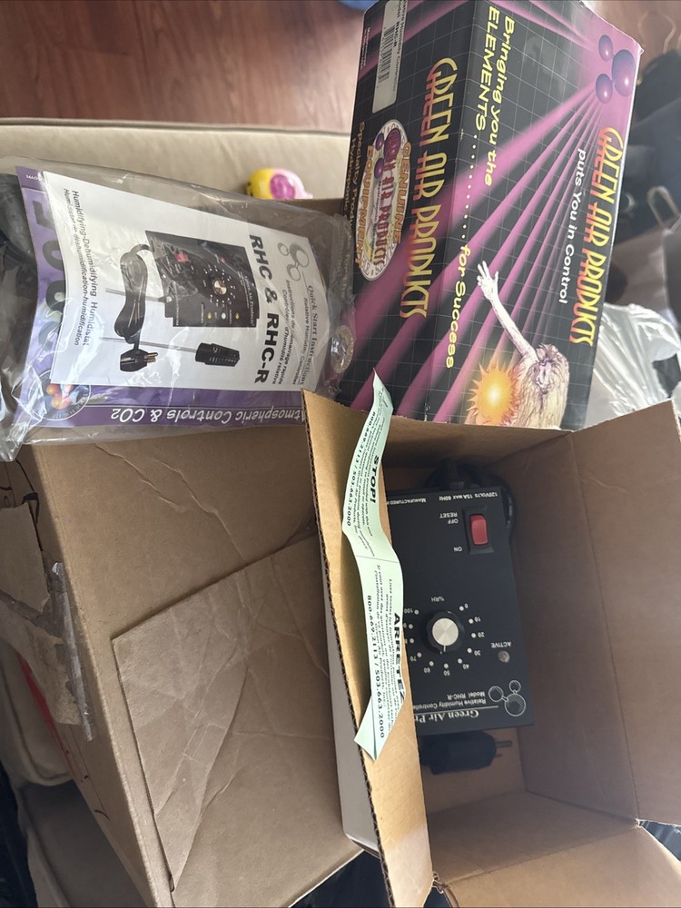 Green Air Products Model (RHC-R ) Relative Humidity Controller