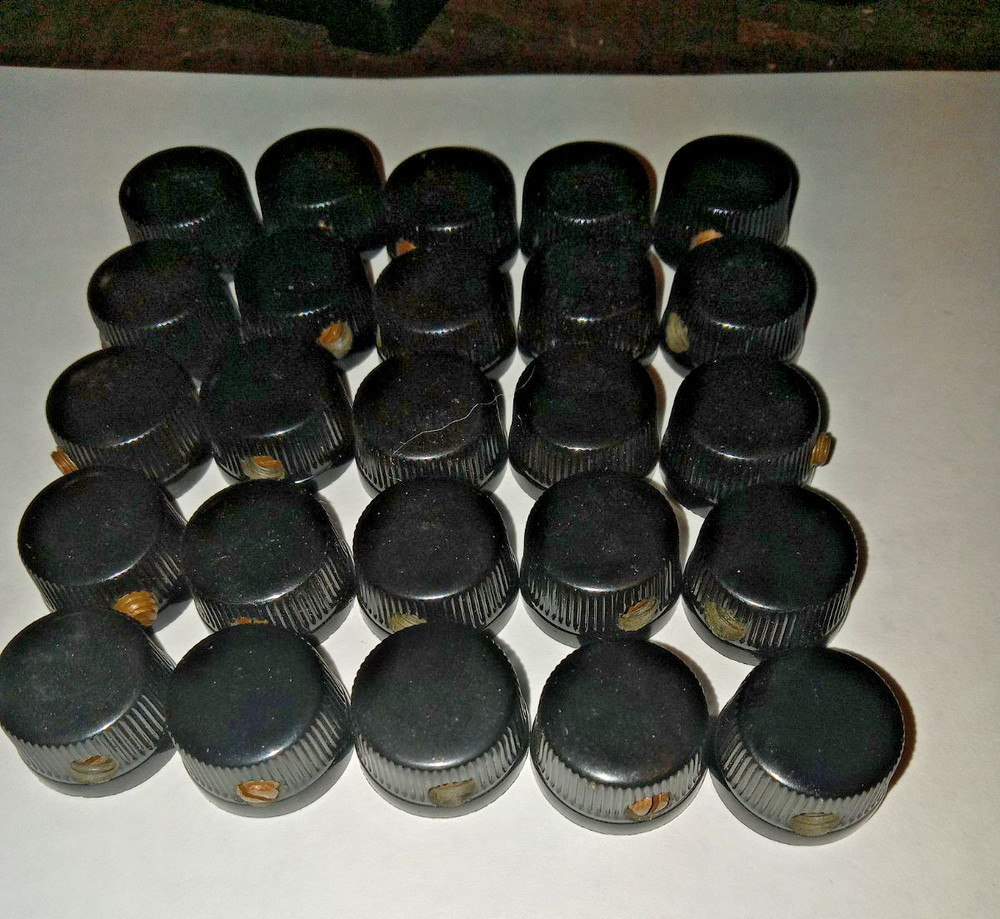 Daka-Ware 1450 Knobs for 1/4" Dia Shafts Bakelite QUANITY DISCOUNT