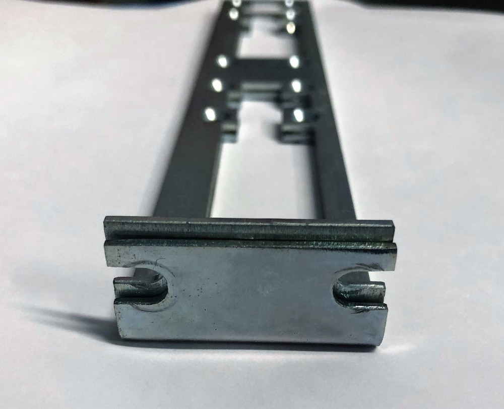 Cisco 2811 rack brackets/ears for 2 post stand