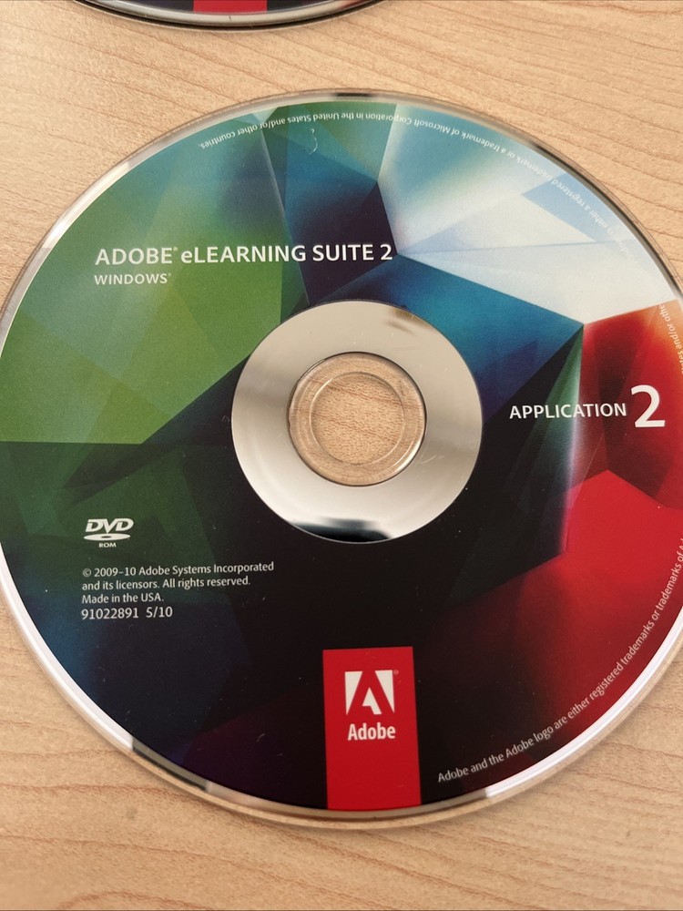 ADOBE 2010 Elearning SUITE 2 Education Edition FOR WINDOWS Excellent Condition