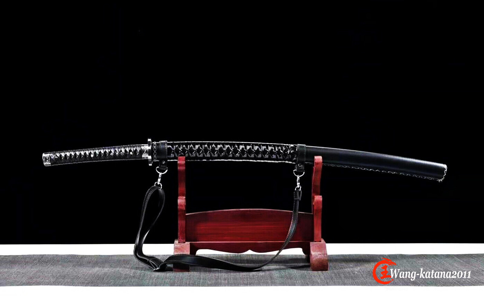 Black Leather Katana Clay Tempered T10 Japanese Samurai Sharp Sword with Straps