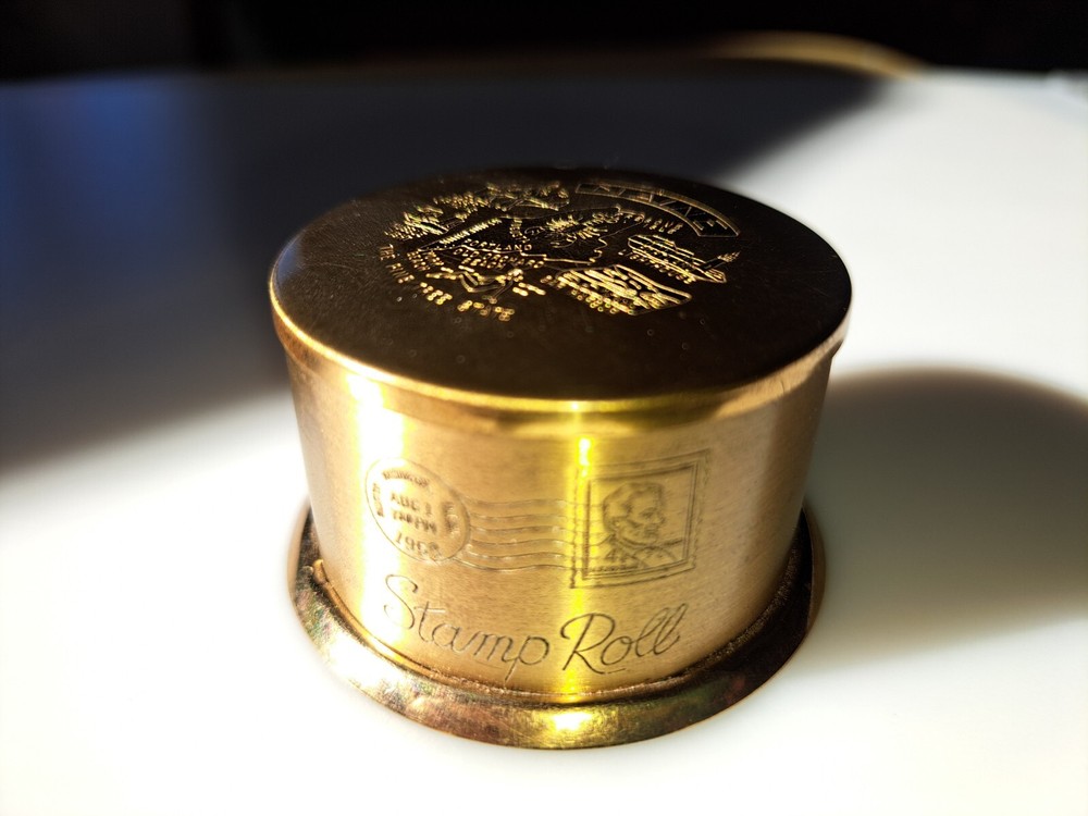 Vintage Maine Stamp Roll Dispenser