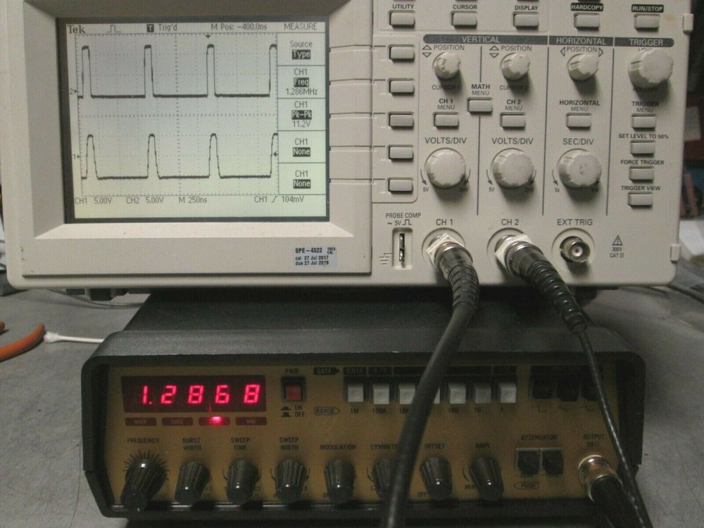5 MHz Sweep Function Generator Burst, Counter, Modulation B&K Precision 3026