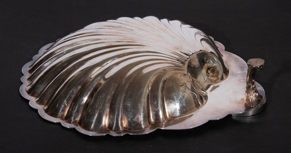 Footed Silverplate Clam / Scallop Shell Serving Bowl Large Seafood Server 11"