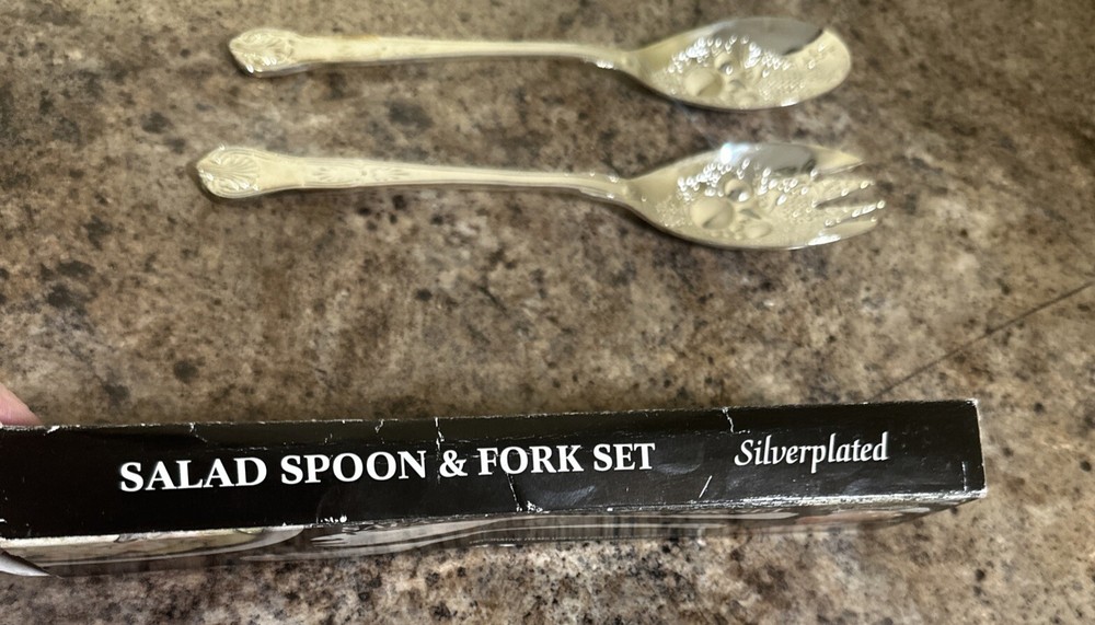 SILVER PLATED KINGS PATTERN PAIR OF SALAD SERVERS - SPOON & FORK Fruit Pattern