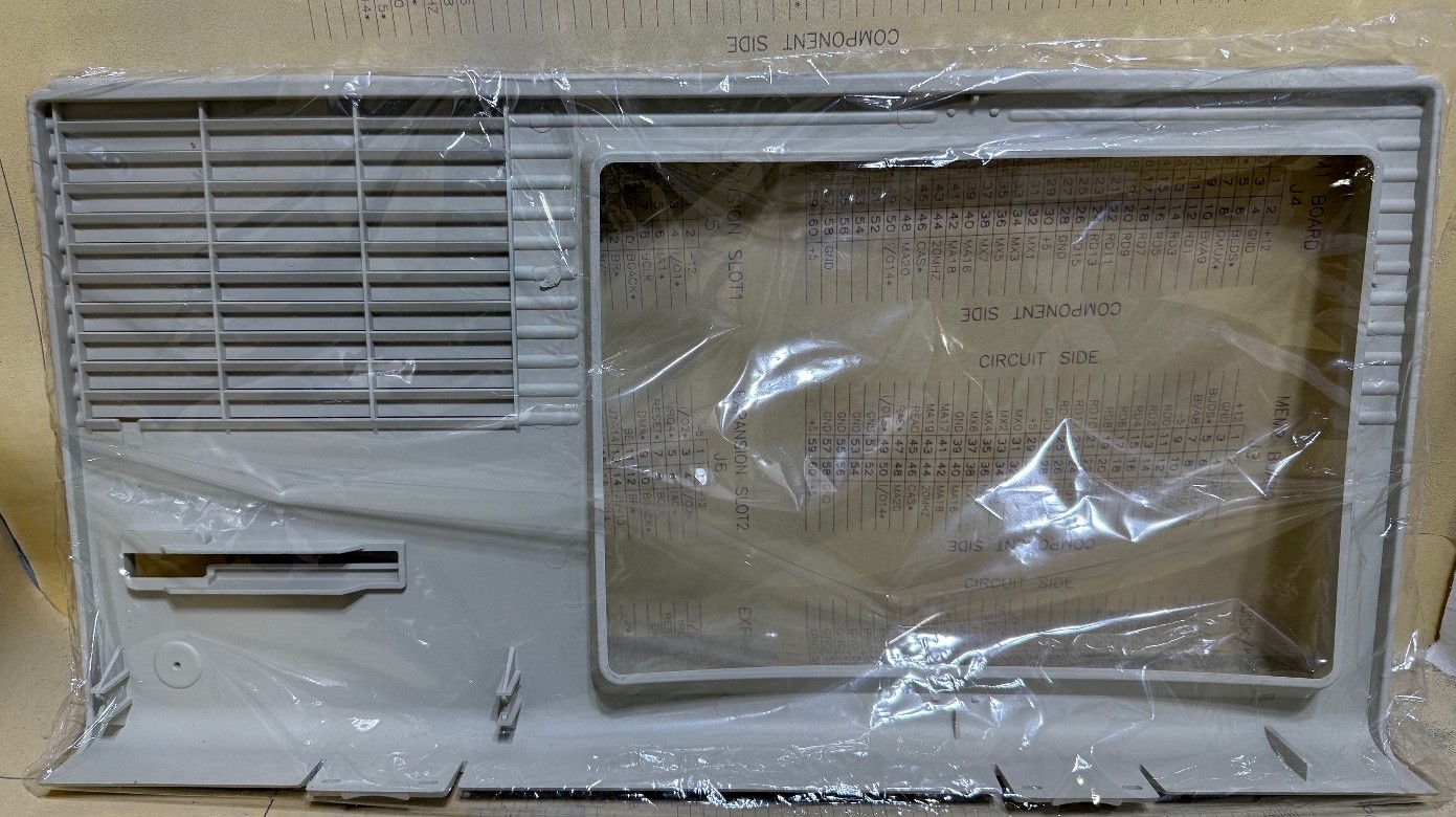 YET Another Apple Lisa Front Panel ---Refurbished --- with a Front EMBLEM