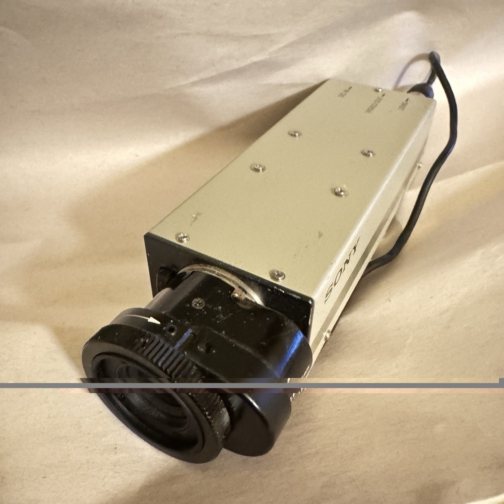 Sony AVC-D1 CCD Video Camera