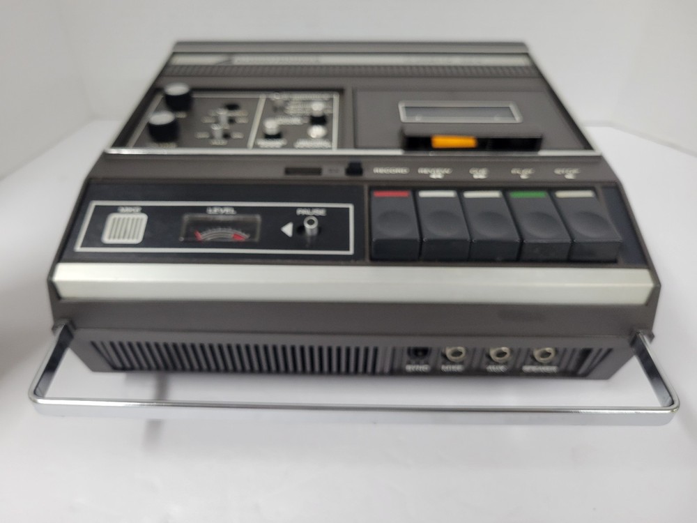 Audiotronics 152S Sync Cassette Recorder Tested - Works - great condition