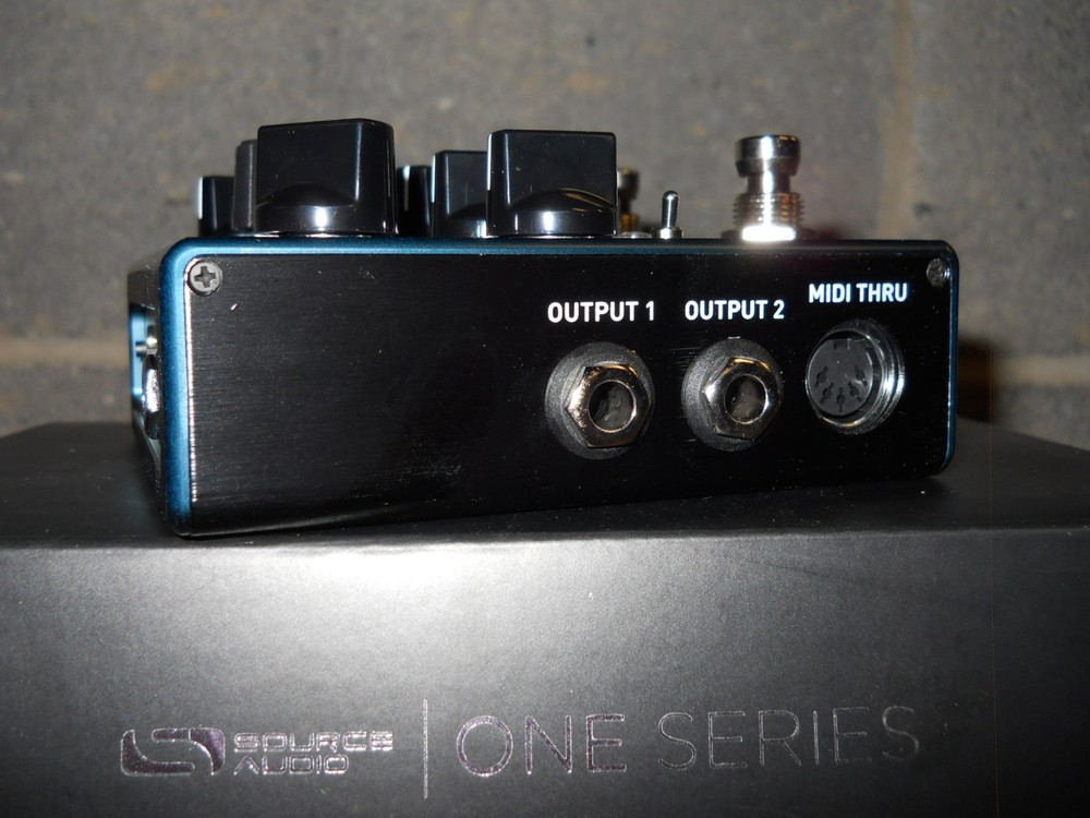 Source Audio Collider Stereo Delay+Reverb Pedal - SA263