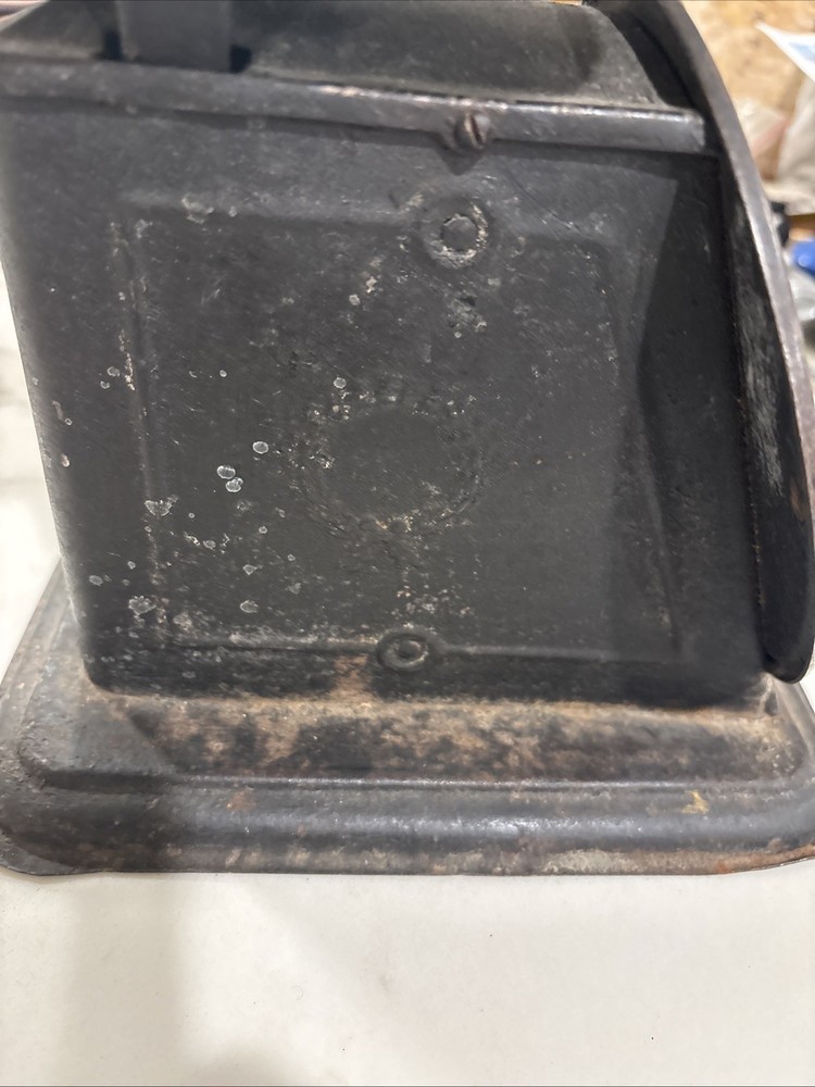 Antique 1906 Mfg Scale. Beautiful.