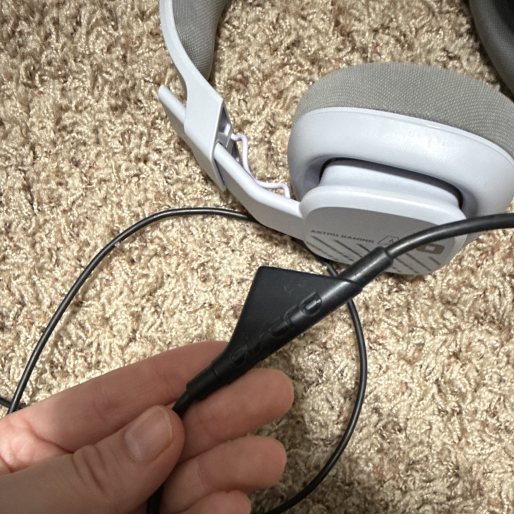 Astro A10 Gray Wired Headset 3.5mm Boom Mic Stereo Adjustable Volume Control
