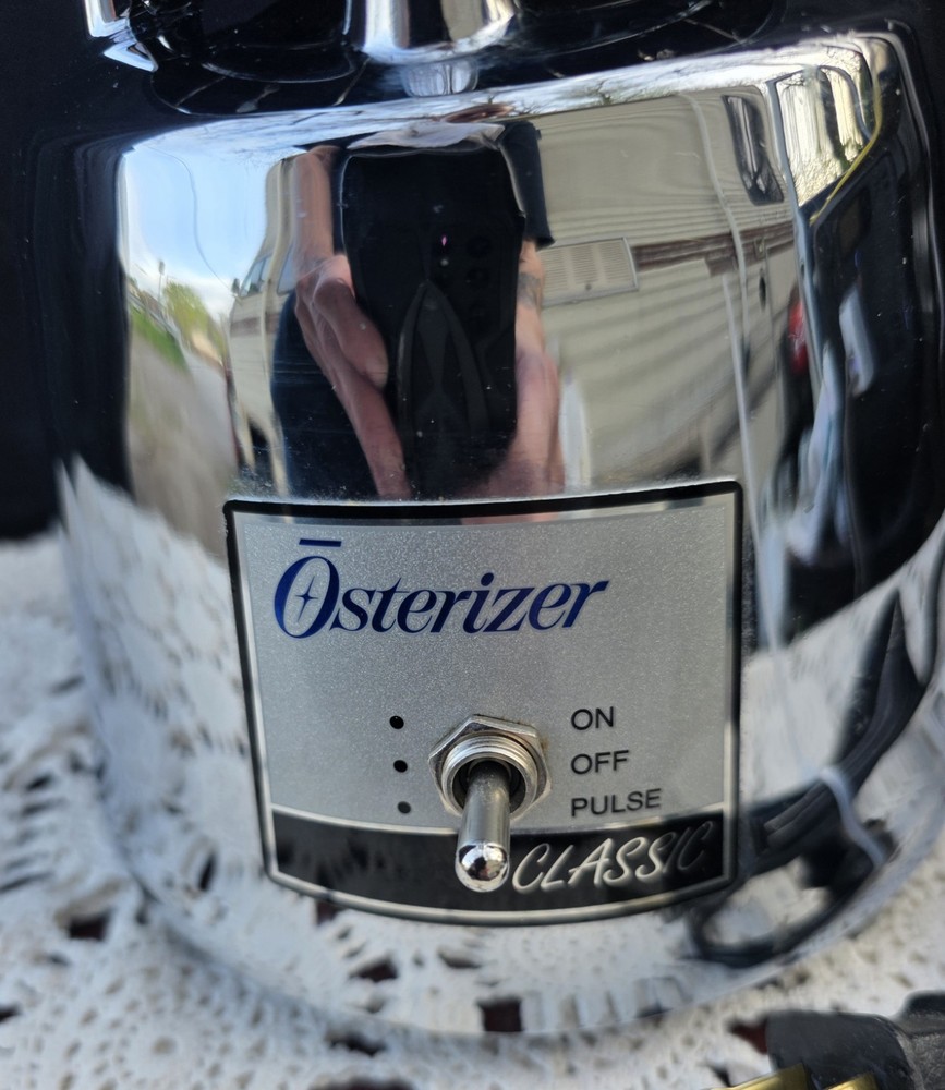 Oster Osterizer Classic Chrome Beehive Blender 5000-08A EUC