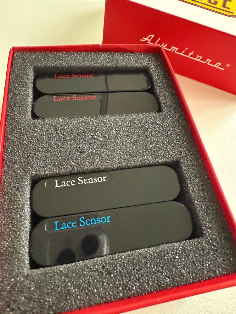 Lace pickup set red/silver/blue