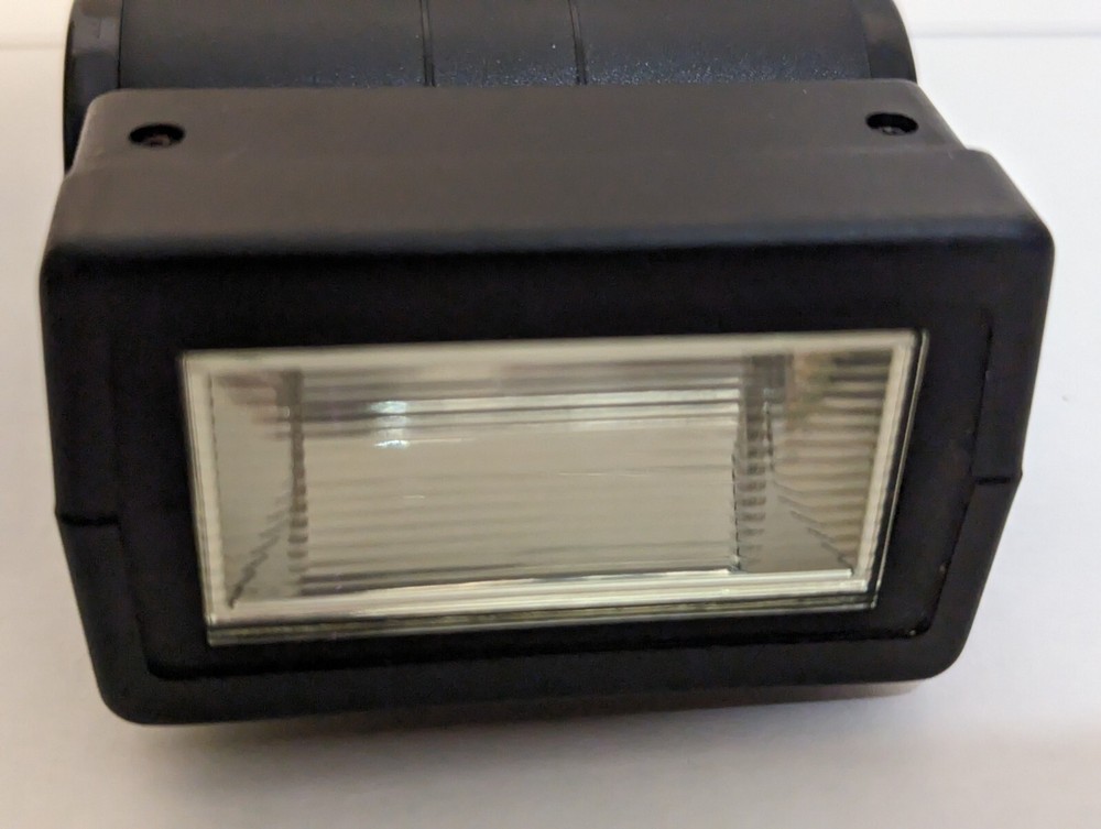 Quantaray Camera Flash Model QB-6500A Shoe Mount Equipment Tested Works See Pics