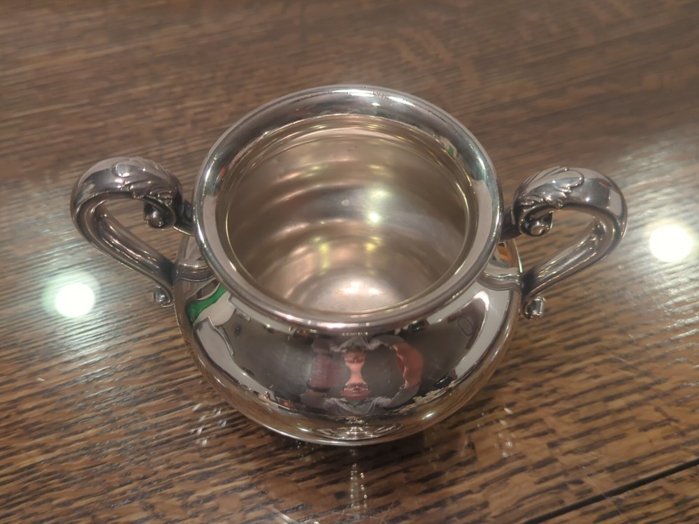 REED & BARTON REGENT 5600 Silverplate Sugar Bowl & Lid