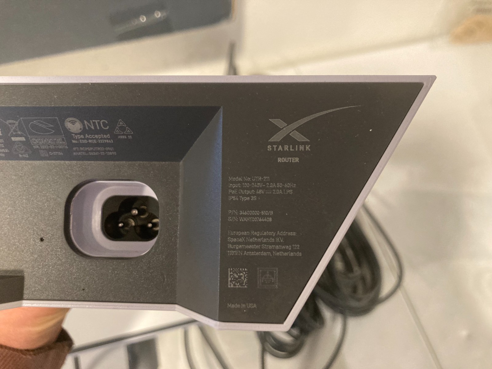 Starlink V2 Satellite Dish Kit with Router - UTA-212 & UTR-211 - Free worldwide