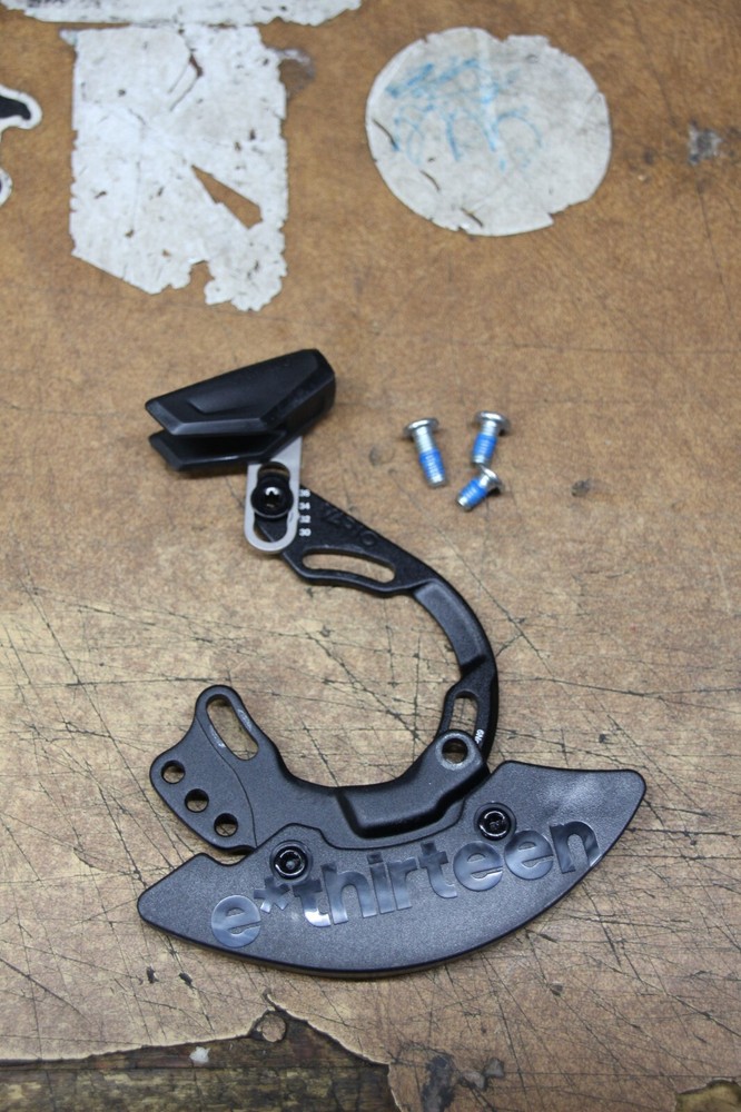 E Thirteen Vario ISCG-05 Chain Guide w/ Bash