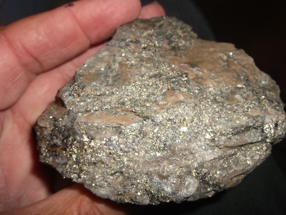 Gold, silver, copper, 357 grams samples ,ore high grade .