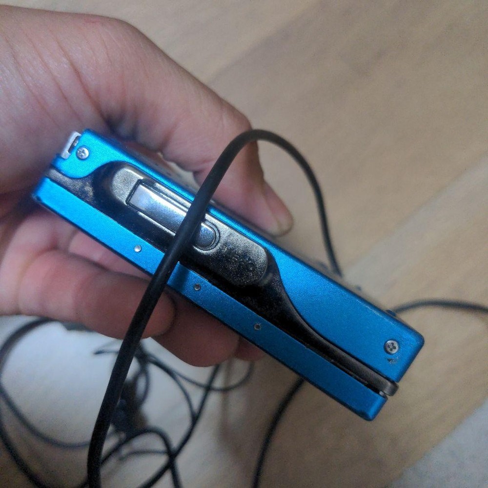 Sony Md Walkman Mz-R900 Adapter Attached