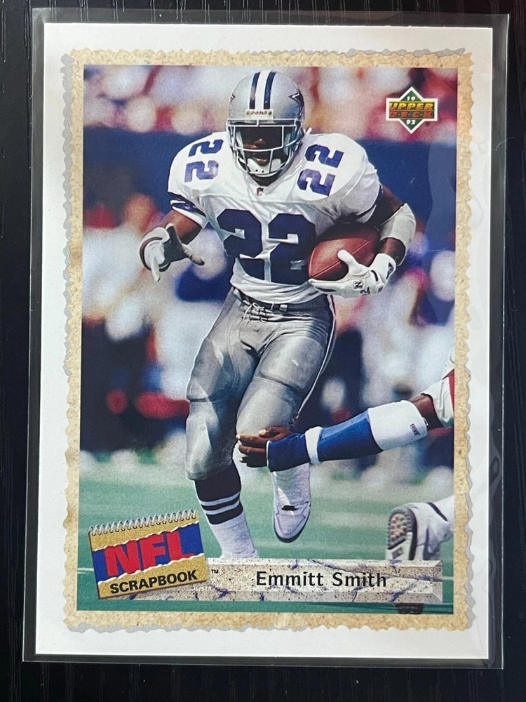 !!!     EMMITT SMITH  UPPER DECK  FOOTBALL  CARD $$
