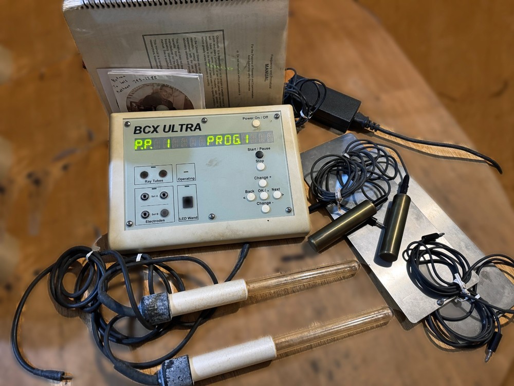 BCX Ultra Rife Machine Electrotherapy Frequency Generator Stimulation Device