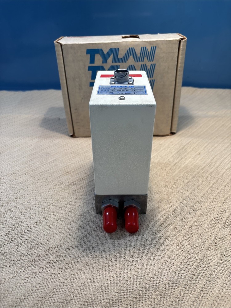 Applied Materials Source IV 10 SLPM H2 Mass Flow Controller