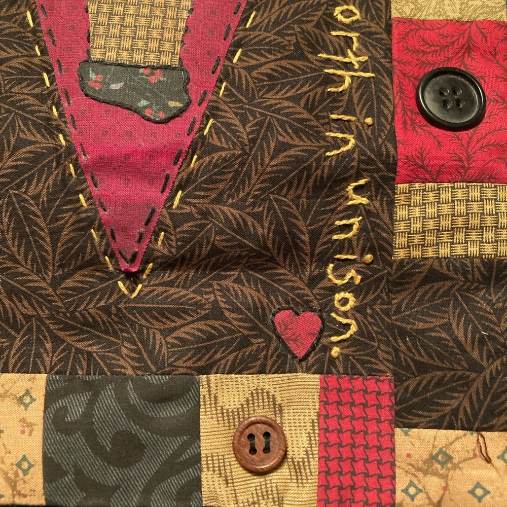 Primitive American Quilt Patchwork Hand Embroidered Mini Wall Hanging