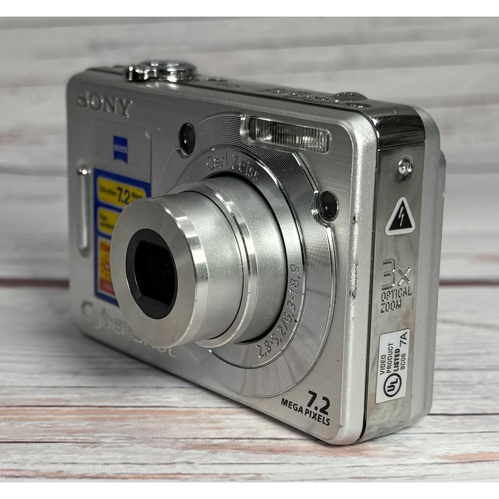 Sony Cyber-shot DSC-W55 7.2MP Digital Camera Silver Bundle with Case and Memory