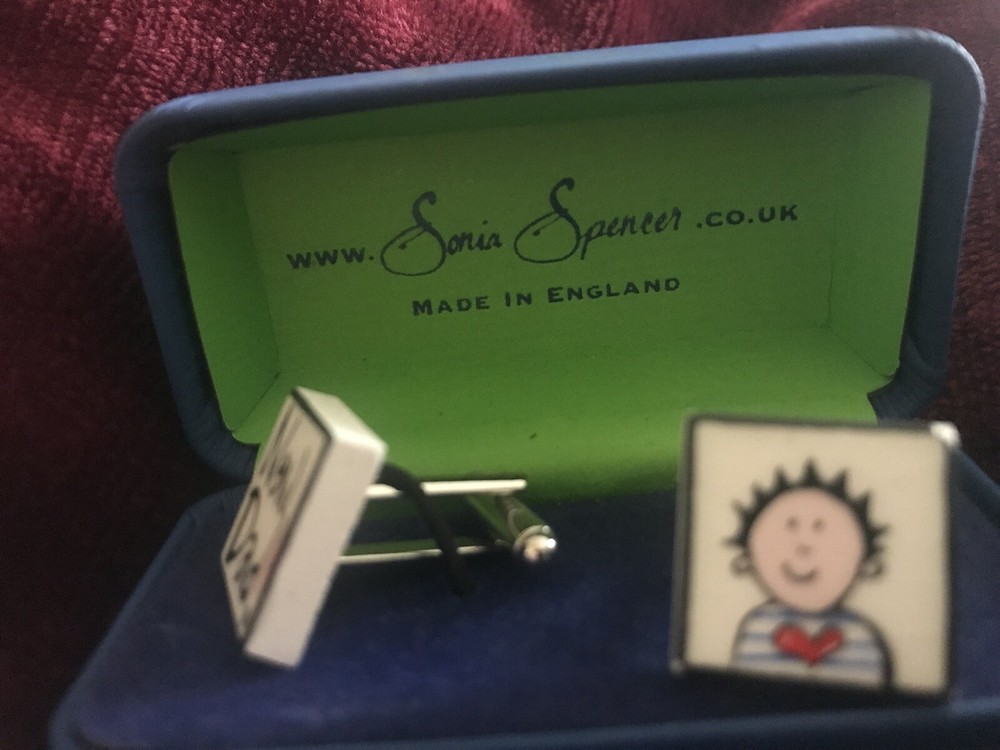 Cufflinks themed "New DAD" NIB