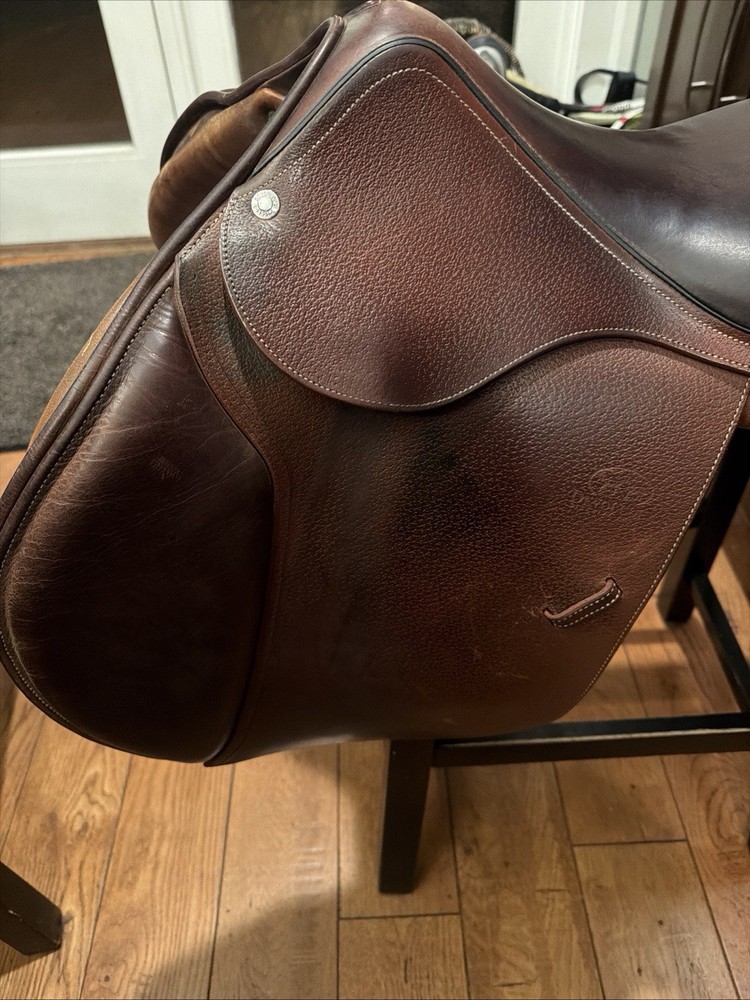 Devoucoux Biarritz Arcade Normale 16.5” 2A