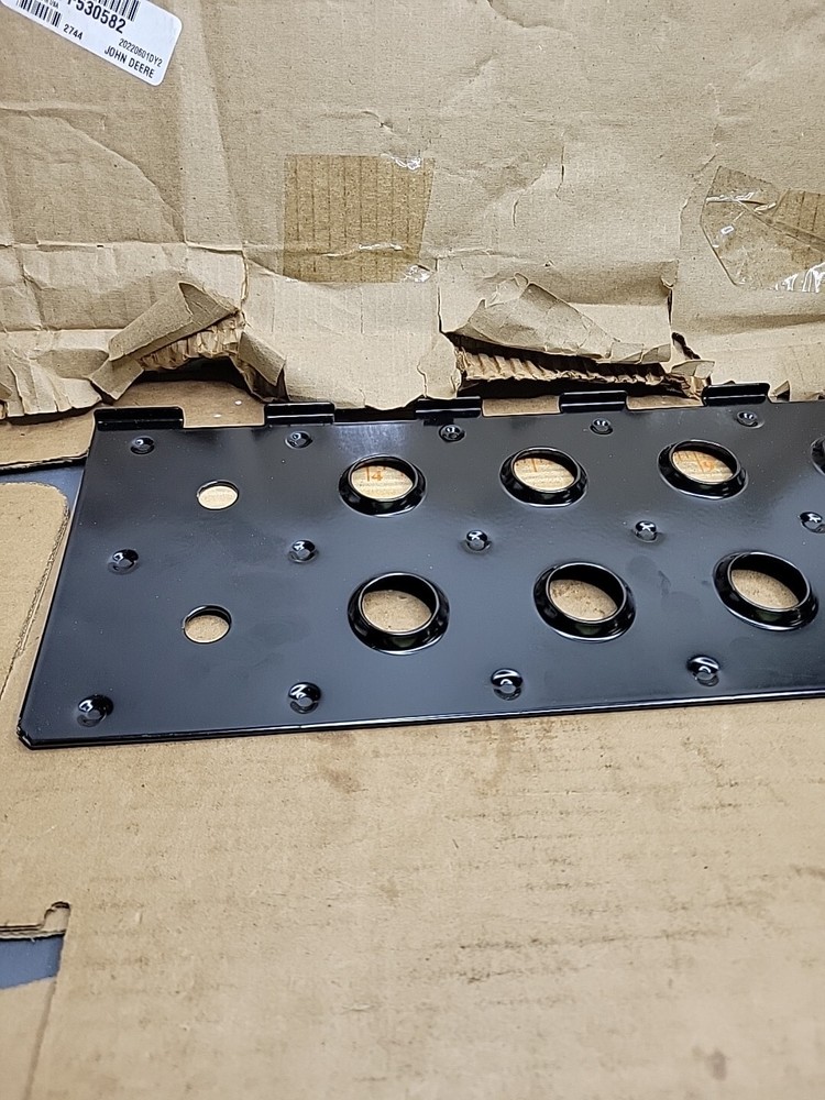 John Deere Step-plate non slip ff530582