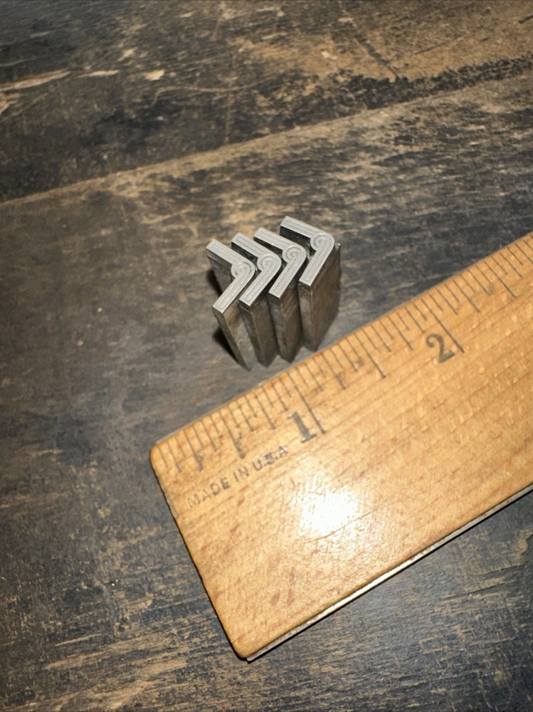 Print Blocks “ Border Frame “ Nice Image & Lines! Room For Type