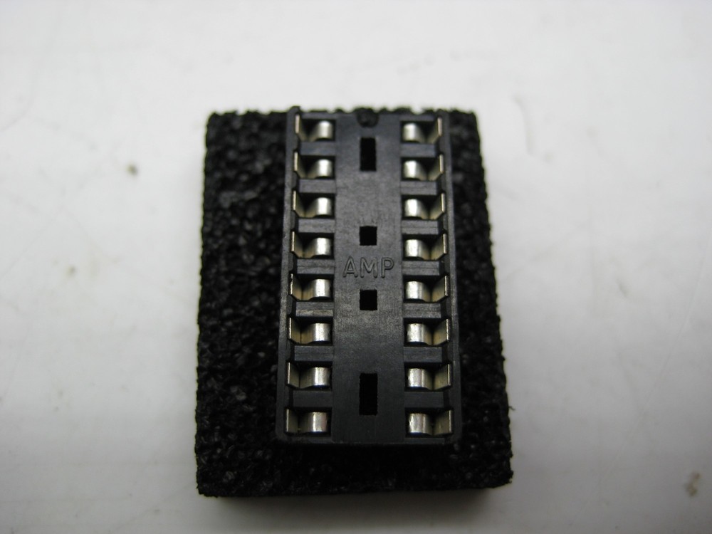 AUGAT AMP DIP SOCKET NSNP