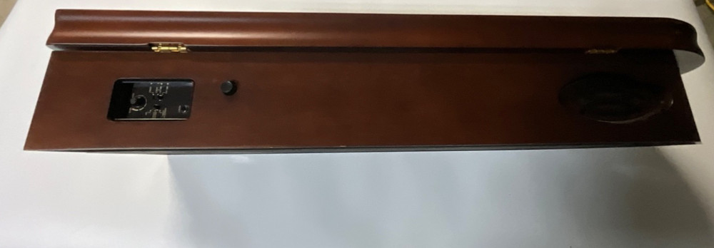 SEIKO EMBLEM WALL CLOCK, AHS001BH, DAMAGED, READ!